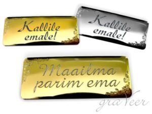 Kleebitav silt rahakotile