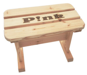 Puidust pink graveeringuga