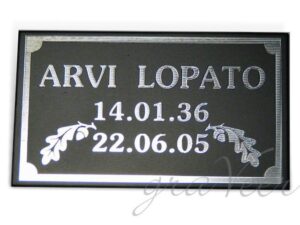 Roostevaba ristiplaat must-valge