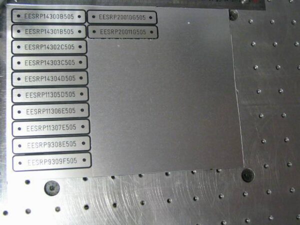 Plastikust seerianumbrid
