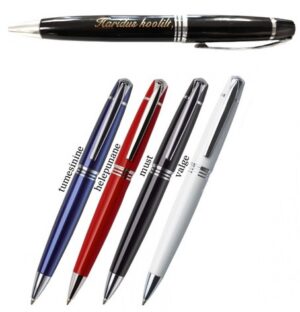 Graveeringuga metallpastakas