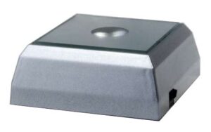 Valgusalus 3D kuubikule ja teemantile