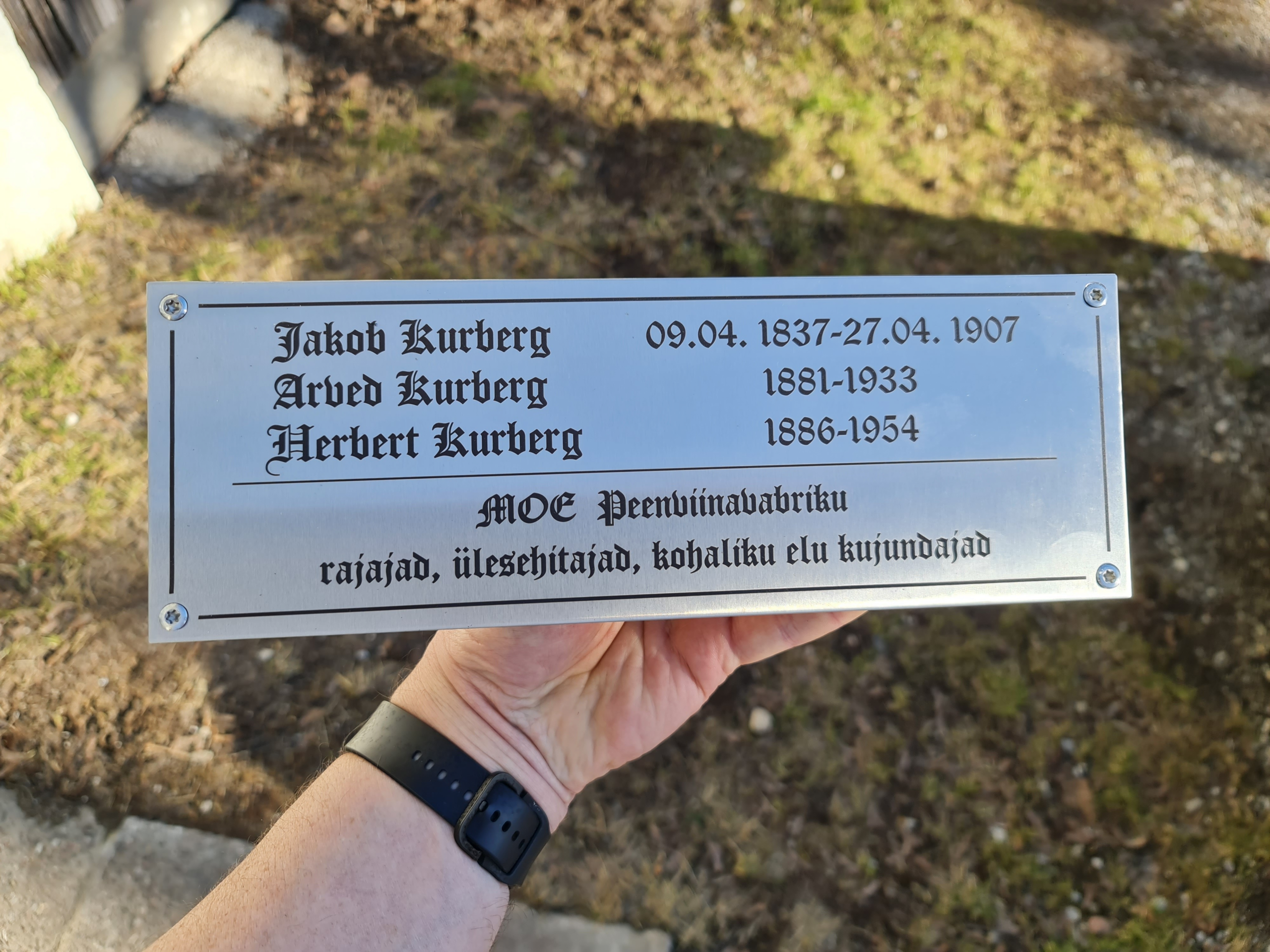 Roostevaba silt , palju nimesid